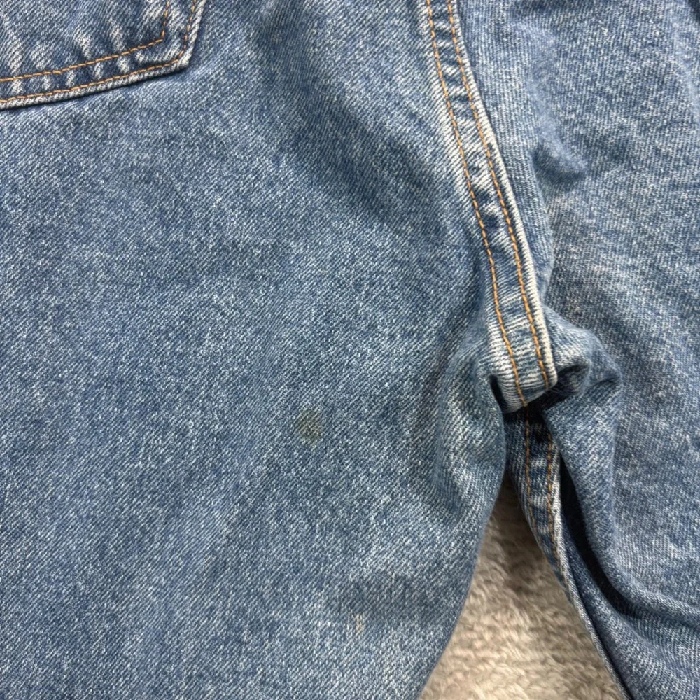 Levi's 550 Jeans Mens 38x32 Blue Relaxed Fit Tapered Leg Medium Wash Made in USA
